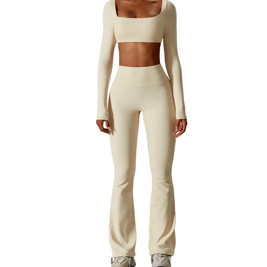 Carry Set – Flared Leggings & Long-Sleeve Crop Top with Square Neckline | L'enigme