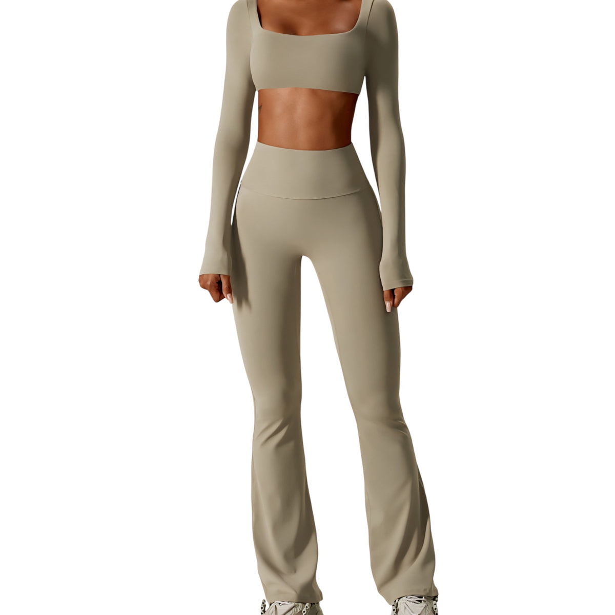 L'enigme Carry Set – Minimalist Luxury Activewear, Flared Leggings & Crop Top for Studio to Street