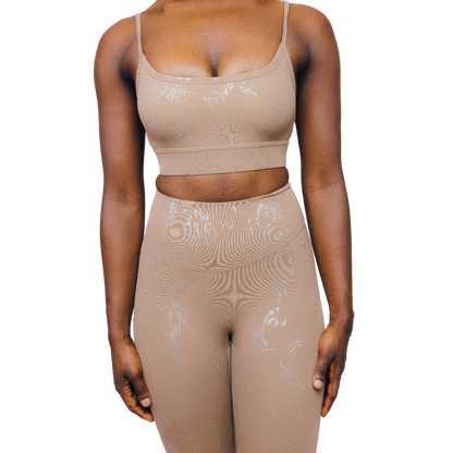 Lora Bra – Slim Straps & Sculpting Fit, Premium Seamless Sports Bra in Multiple Colors | L'enigme