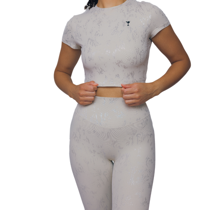 Lora Crop Top – Lightweight Sculpting Crop Top in Recycled Nylon with Second-Skin Fit | L'enigme