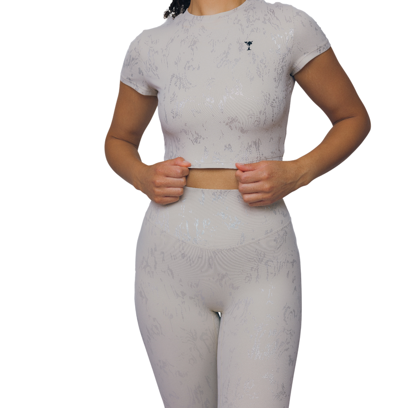 Lora Crop Top – Lightweight Sculpting Crop Top in Recycled Nylon with Second-Skin Fit | L'enigme