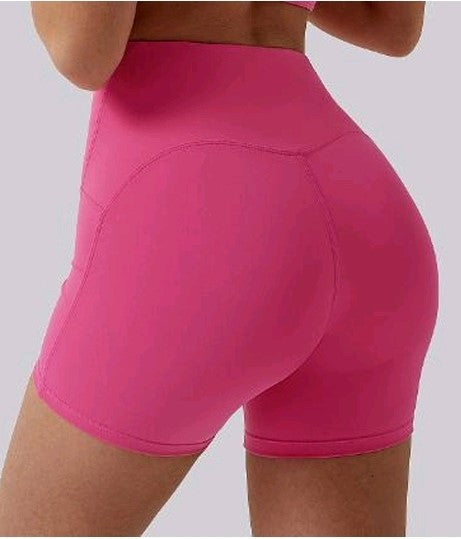 Seamless high waisted shorts